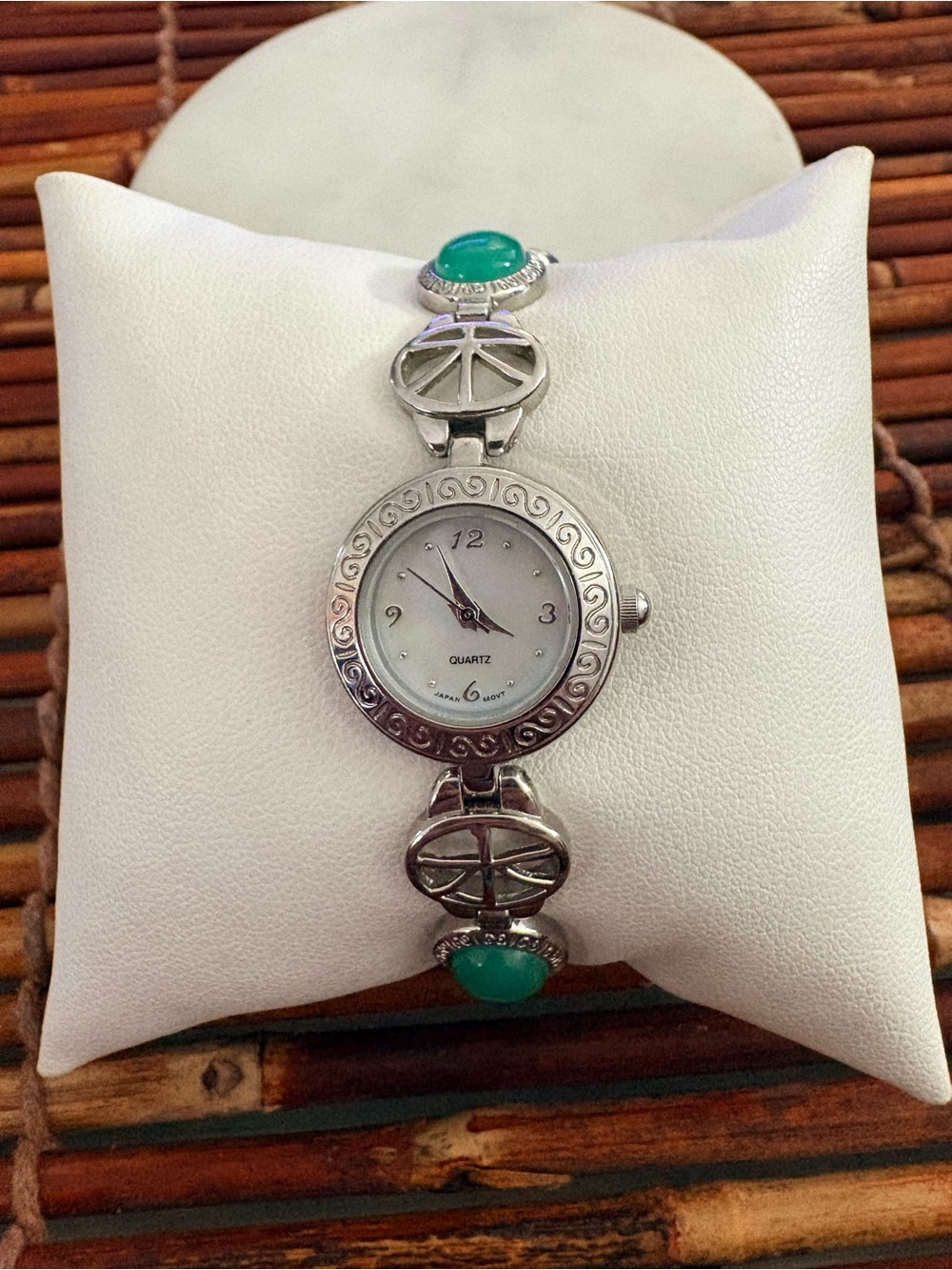Vintage Avon Silver Bracelet Watch Green Accents Needs Battery